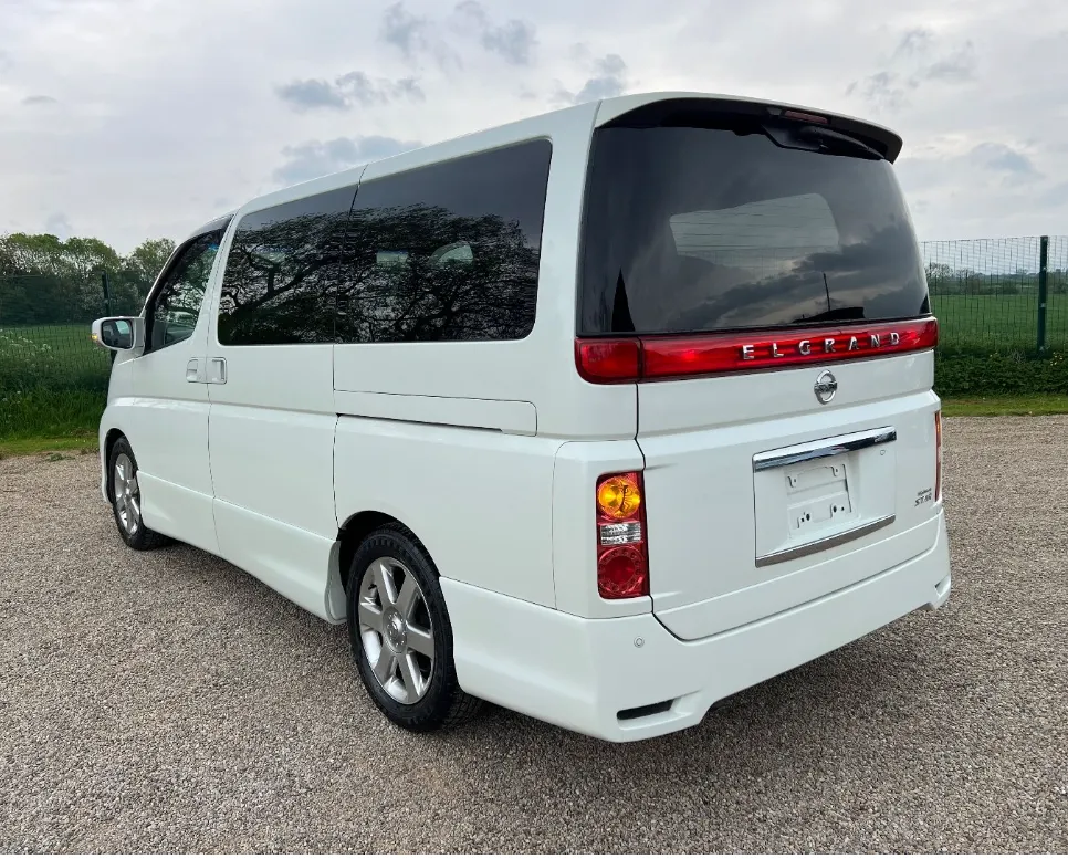 Nissan elgrand 3.5 highway star flpu1xztphhqn vpfszq7