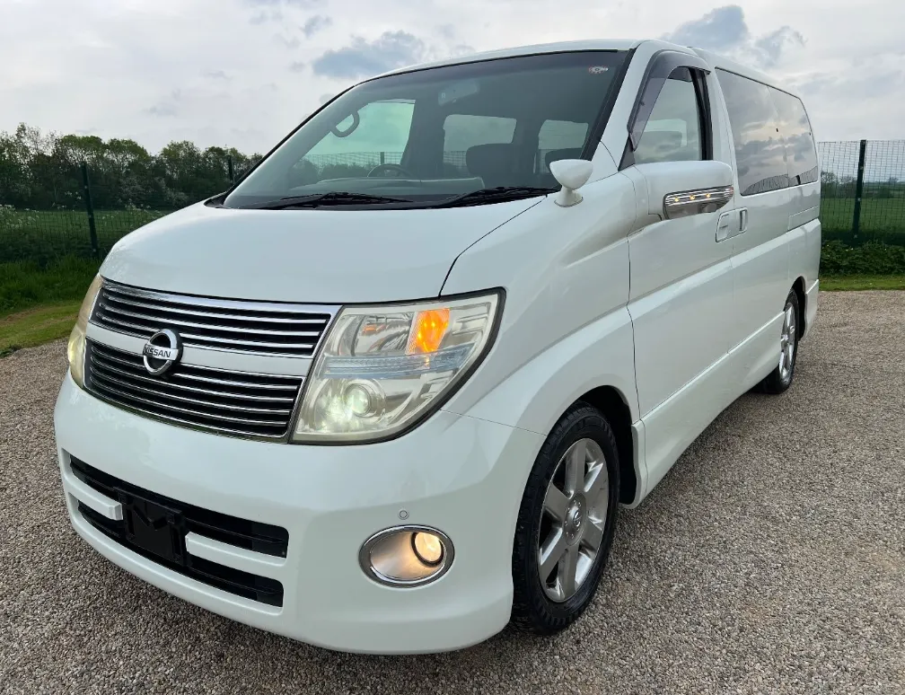 Nissan elgrand 3.5 highway star mpn8jwt6b7vuaqsox yn0