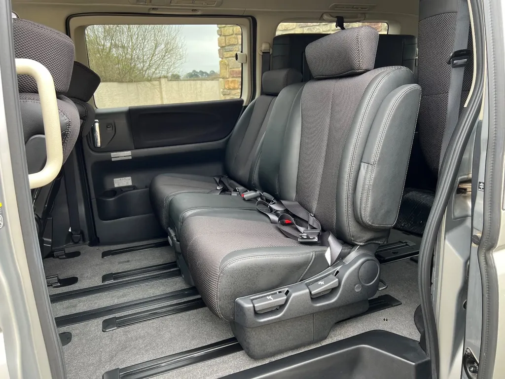 Nissan elgrand 4mgf4teo7sq9zf0agnpoa