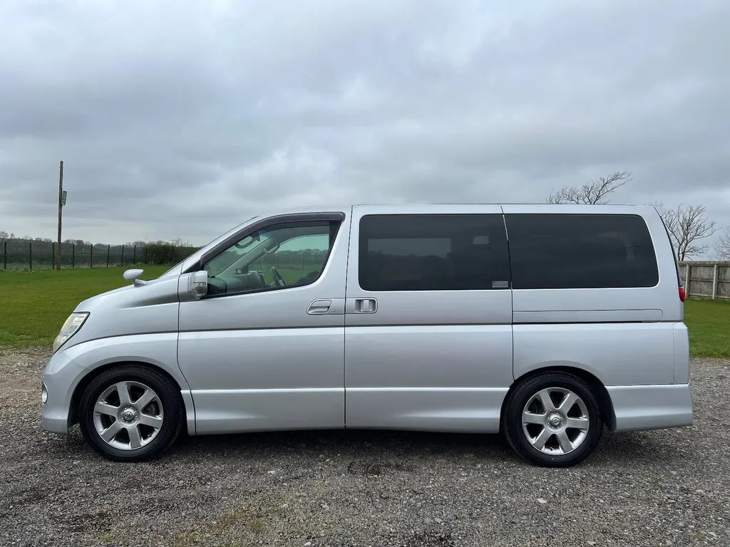 Nissan elgrand u2hpgsqcqetzxovanyura