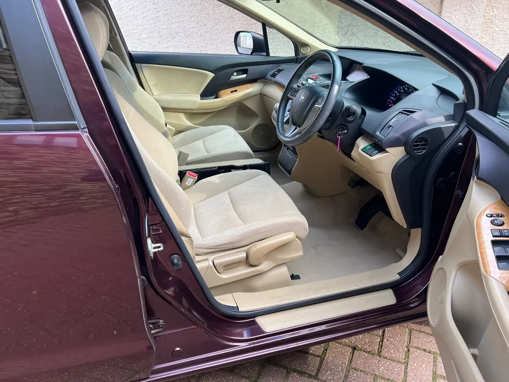 Honda odyssey 2.4 xunxw8tpg5u4avyvr49vt