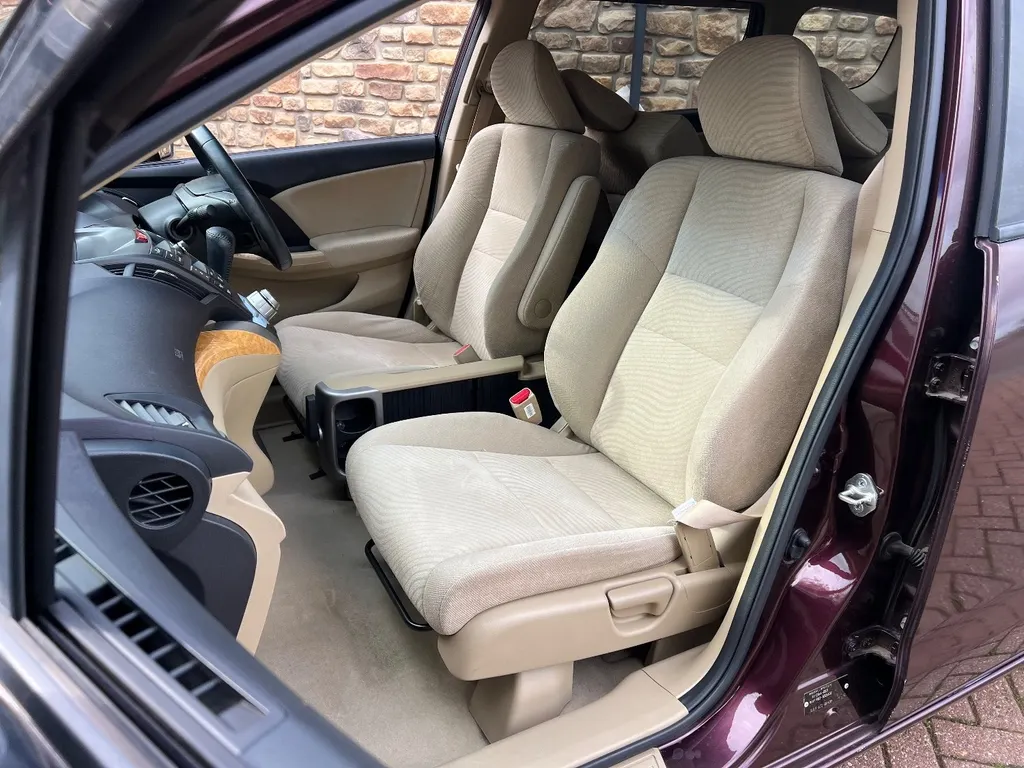 Honda odyssey 2.4 av5eycgcl7deebmd5ynxs