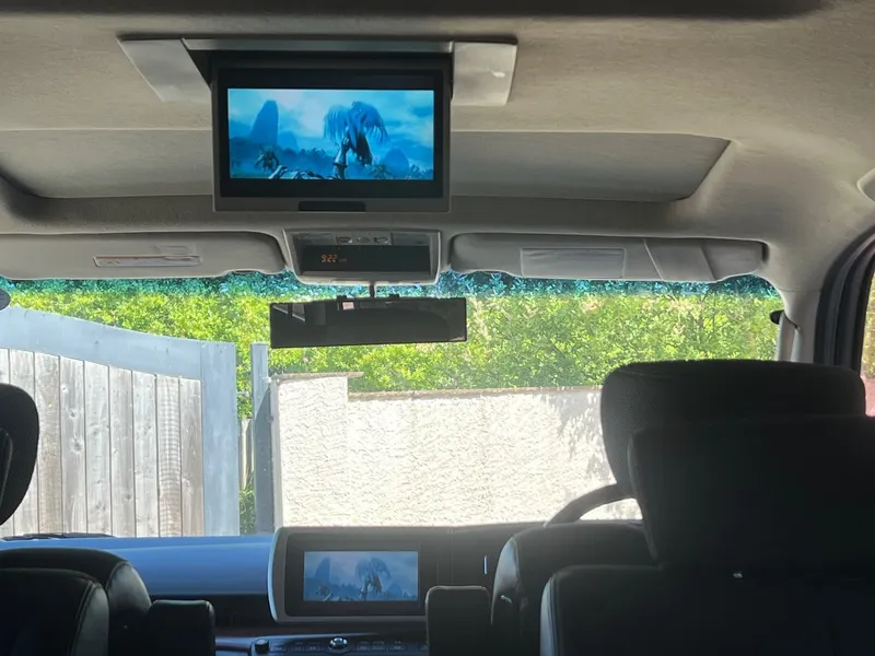 Nissan elgrand 3.5 highway star  jz9jtvp43kv8mhltukivl