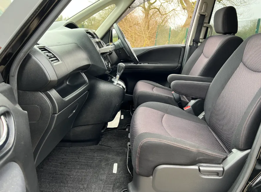 Nissan serena 2.0 n5kcp60g7qmfnev nyo4f