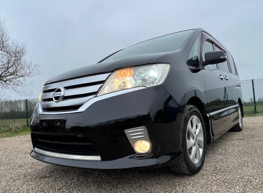 Nissan serena 2.0 nafgmxuz5g svinp fbi 