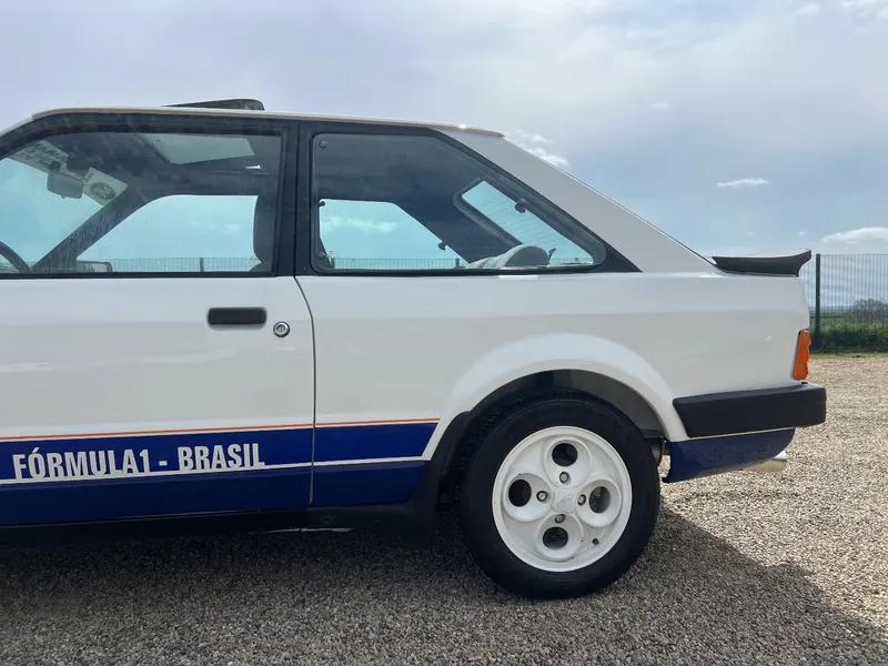 Ford escort xr3 0m7sppjr0gkpl aeft7it