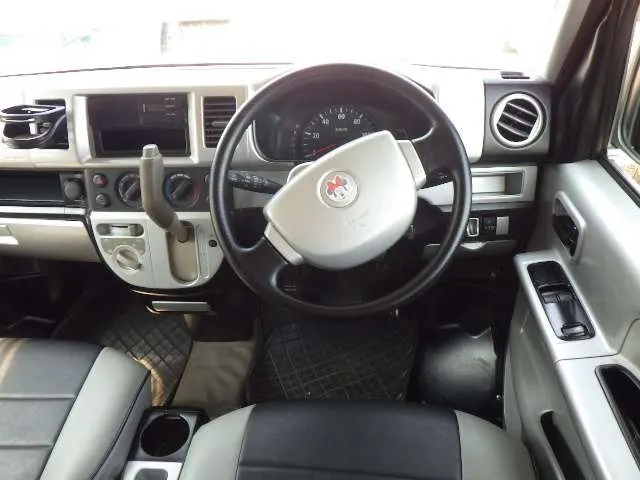 Suzuki every uiibkmsecg28 vd v cm6