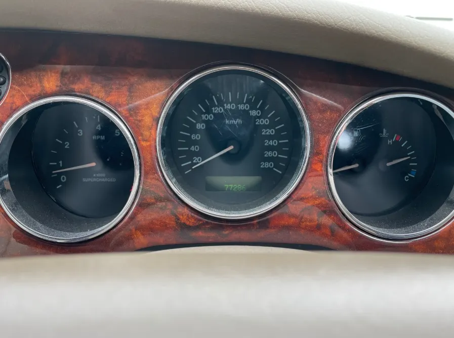 Jaguar xk8 4.0 supercharger 3fdcwesieifqgweoykhzm
