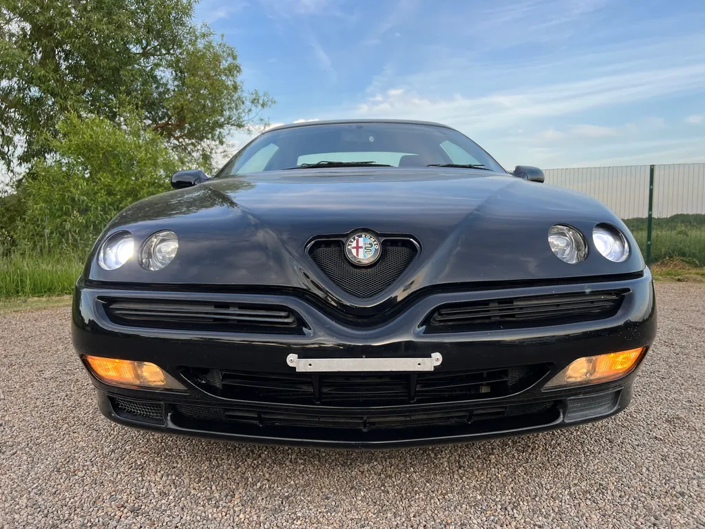 Alfa romeo gtv pp7wotbu g0oyi9vdgrjh