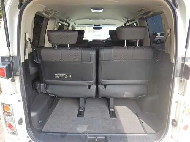 Nissan elgrand 3.5 highway star bnoumzwkska6q8slulkjy