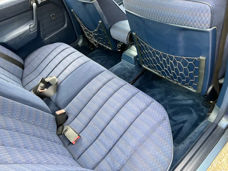 Mercedes benz 190e 2.0 wgcteskevg1d6wq7zvm6j