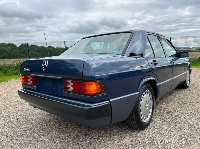 Mercedes benz 190e 2.0 40 jm3r8 2fom8z03rfjs