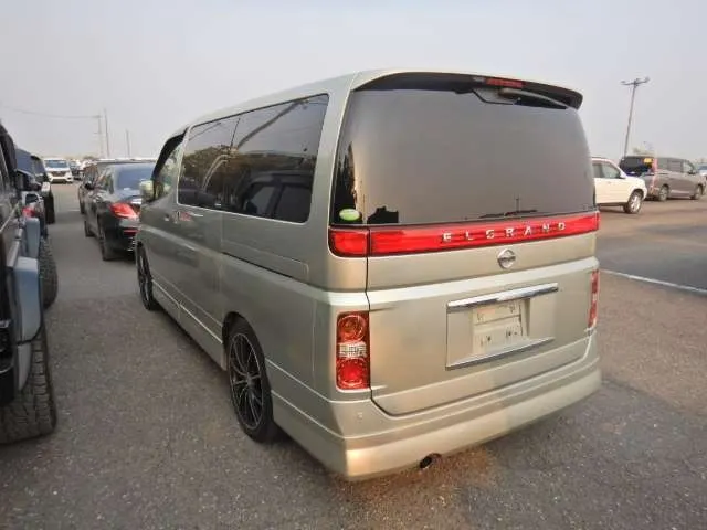 Nissan elgrand  ybfvvbe8hqfrl1pz99qn