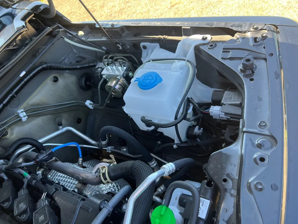 Suzuki jimny ydsmhkvm10x9lp4cvr0yi