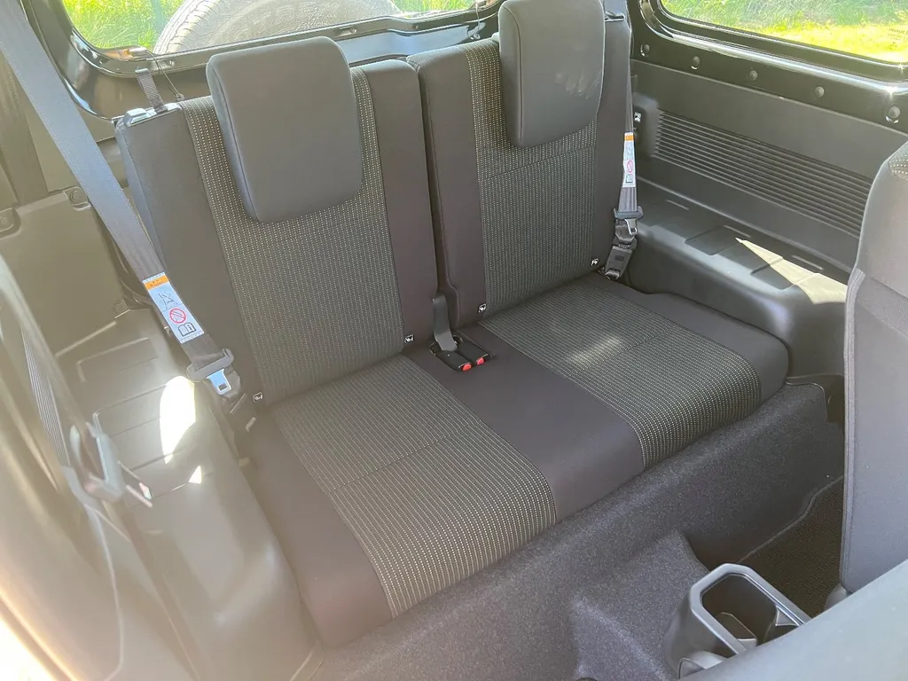 Suzuki jimny md6g851kfjtpffn50s08c