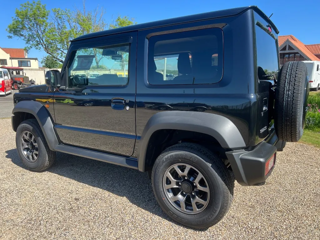 Suzuki jimny rhnakahckkteo ks1kmbd