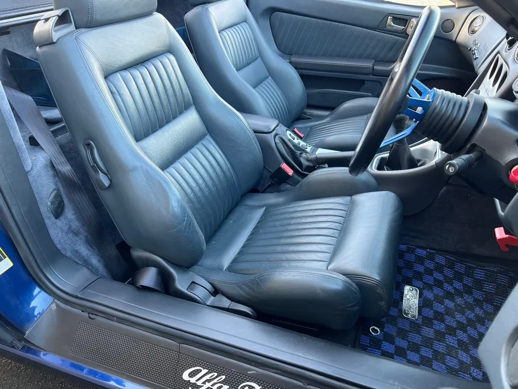 Alfa romeo spider 3.0 v6 24v npe9dxosgprgyqkib8bvl