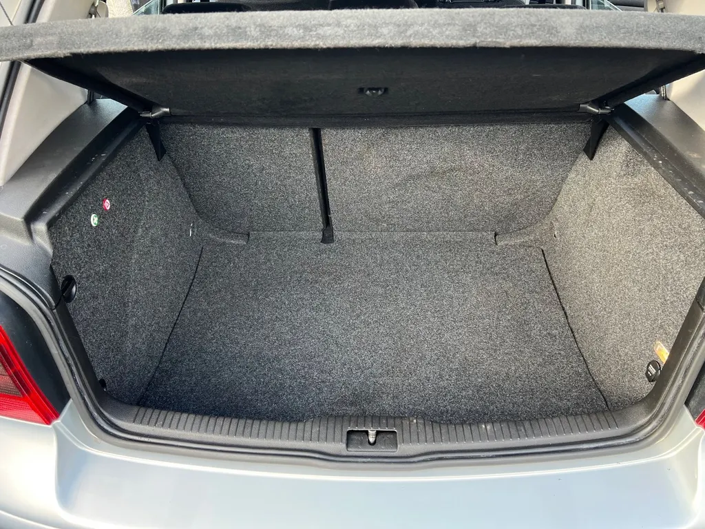 Volkswagen golf 5uyw vdgtaiw9bjzc1 ty