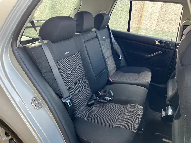 Volkswagen golf xstxauqlmvobnriffcor2