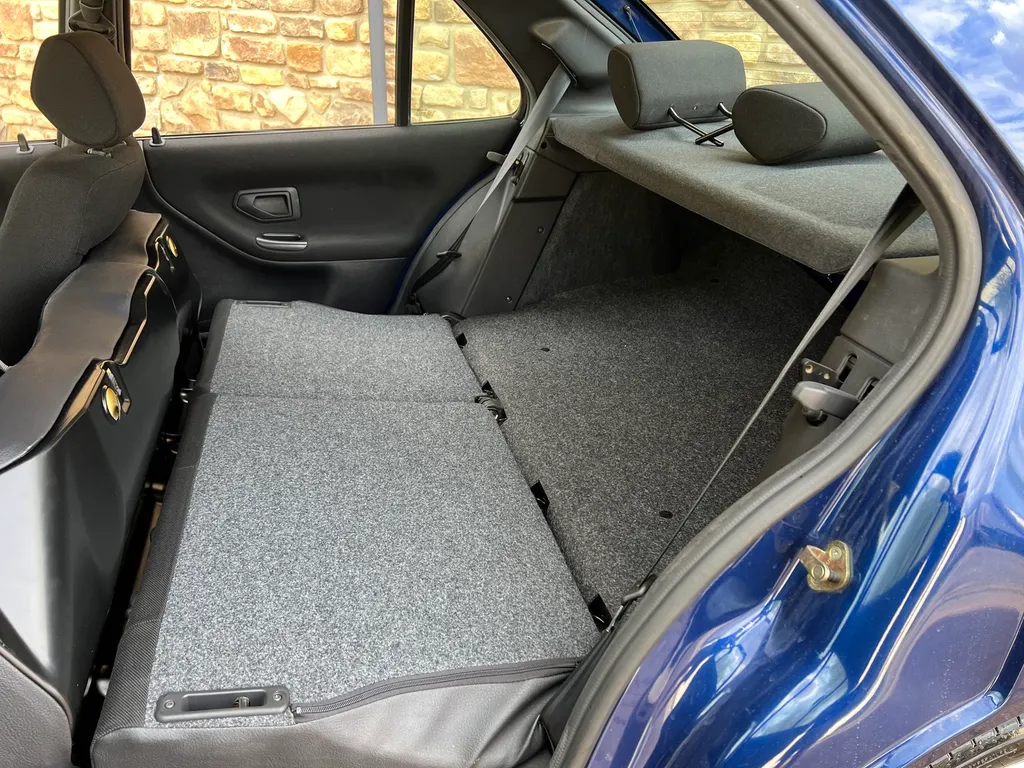 Peugeot 306 netidwxglivkalc5ufjdx