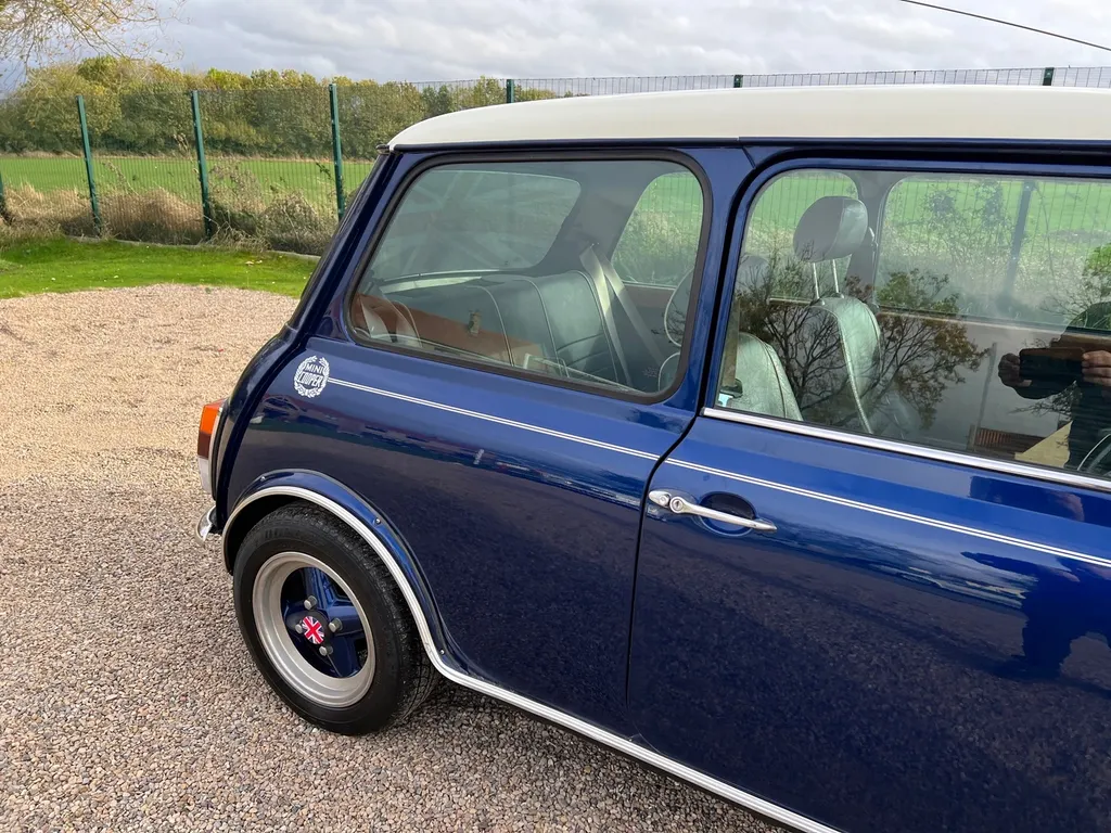 Rover mini wifkbbehr2nlhqf4cb4ud