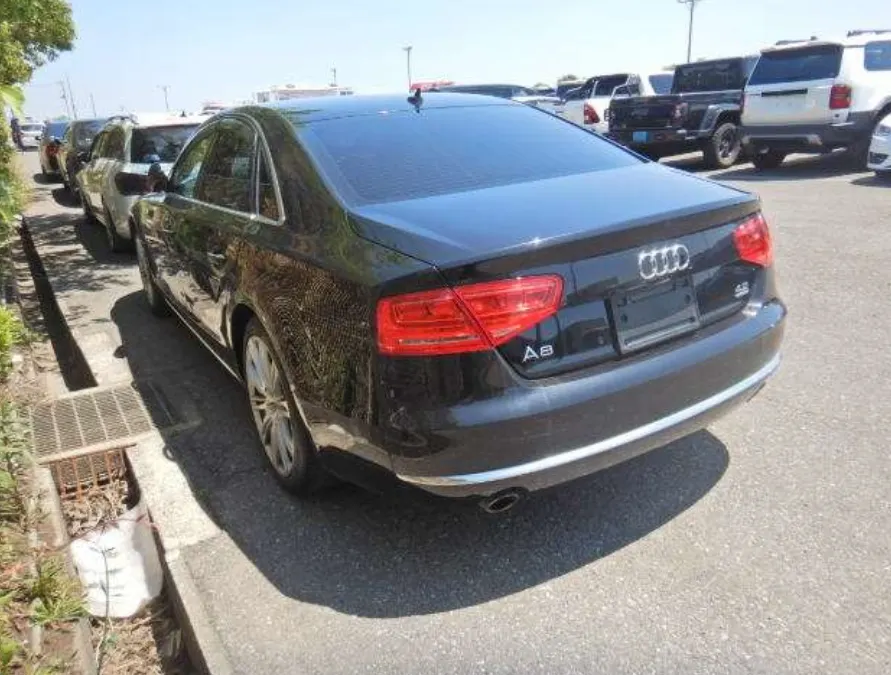 Audi  a8 4.2 v8 quattro 3xzbyii g32yltmxbiuem