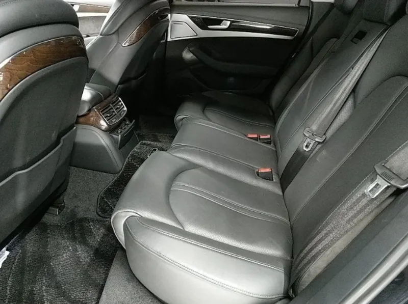 Audi  a8 4.2 v8 quattro chmv25hwkvtpshzsgror0