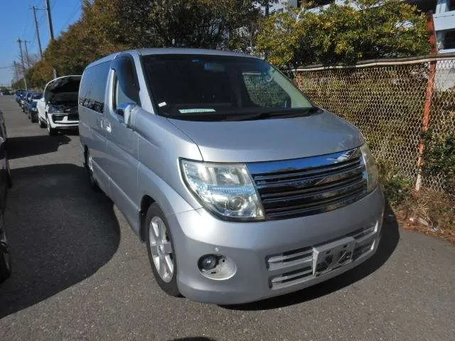 Nissan elgrand 3.5 85w5eulsxnmh95dktnyvl