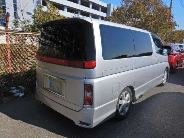 Nissan elgrand 3.5 ayu0ihmbtgyyyiwmdw9f5