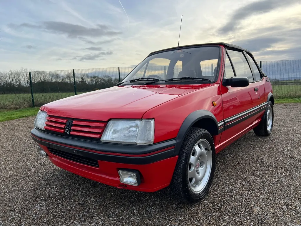 Peugeot 205 svmdttjofogircilwpl g