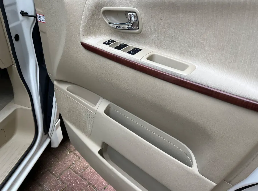 Nissan elgrand  ysgzbixz apcp8vwfq9lh