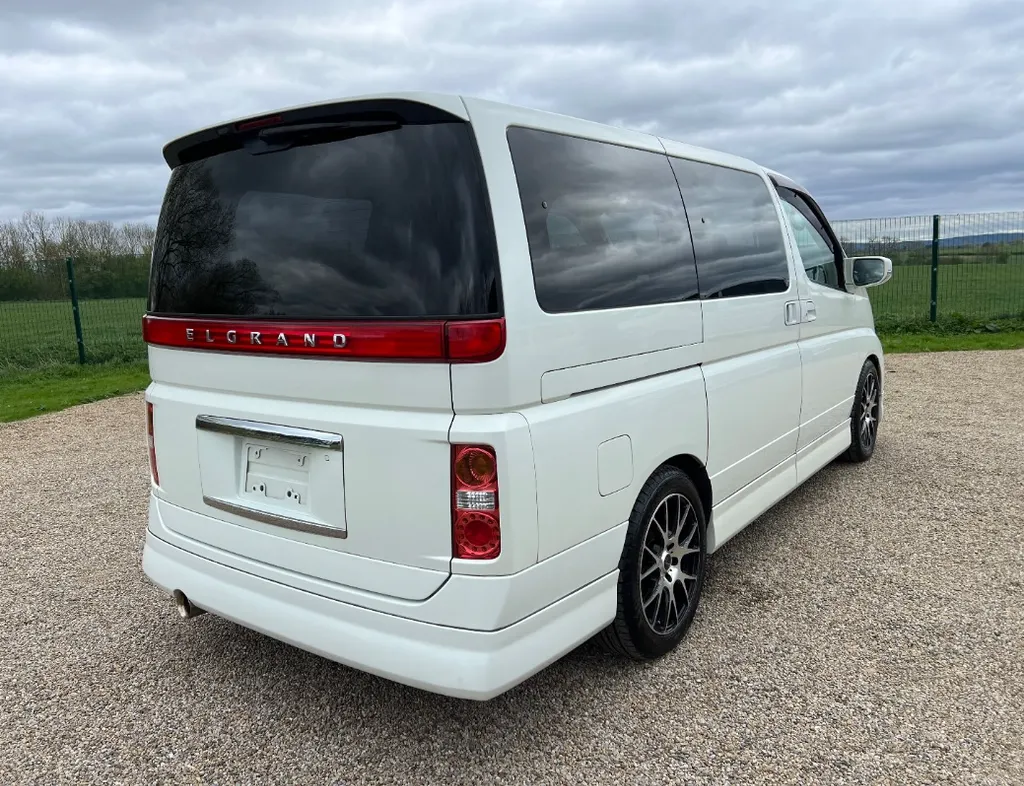 Nissan elgrand 3.5 x rpfa45rxsaqlv6jbppzq 