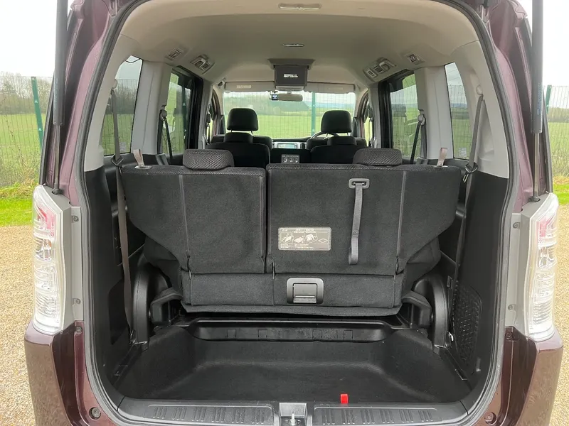 Honda stepwagon  ac y2sa1l2aiedsgkuwhv