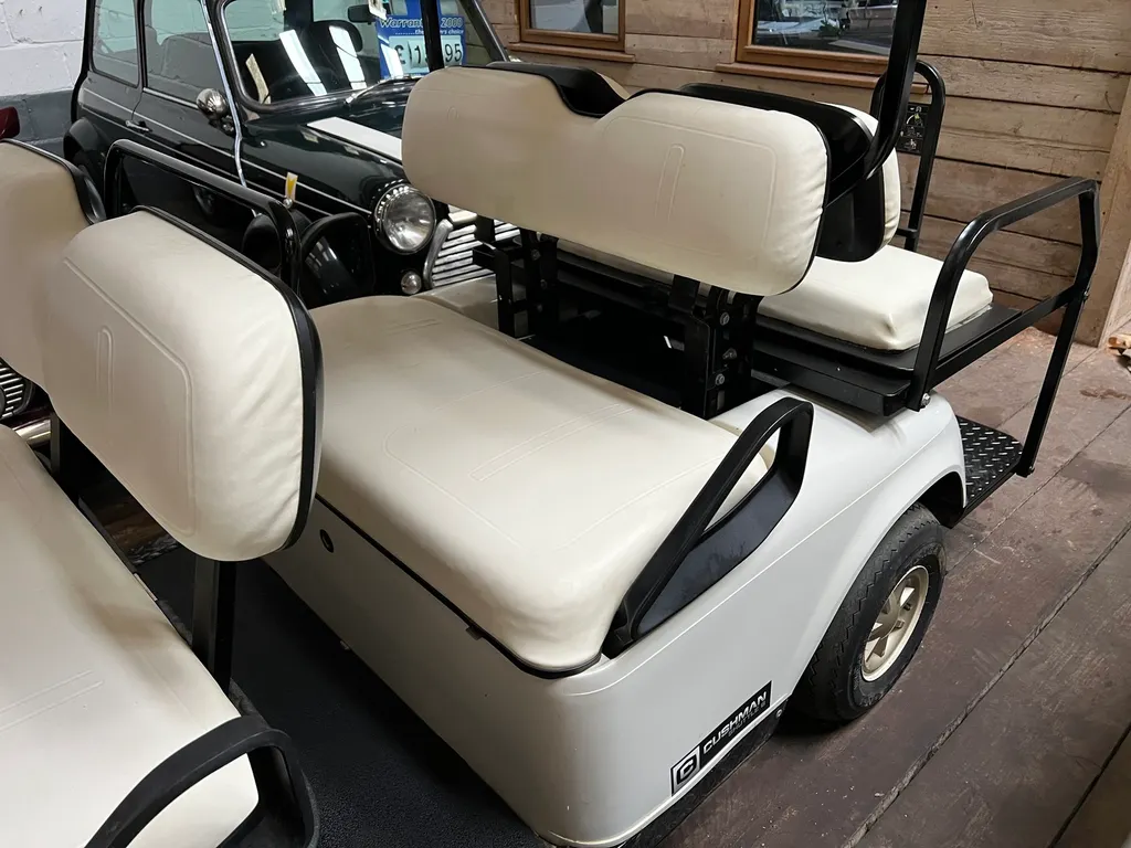 Cushman shuttle 6  v9nzocp 8qiqmch9kpayx