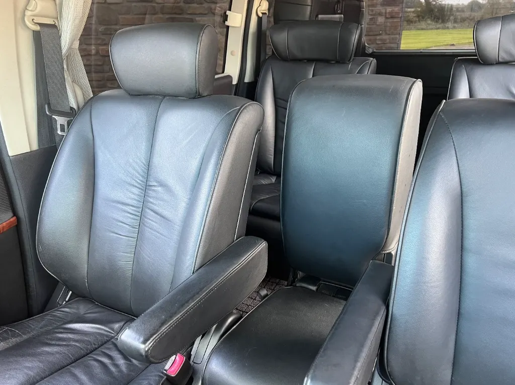 Nissan elgrand ya68d7rqf5gjat5p1qt0u