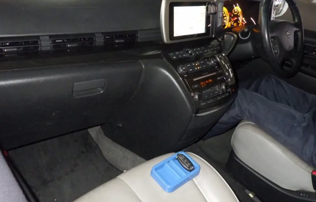 Nissan elgrand  qfn ekgsmkdhufyk5i3n