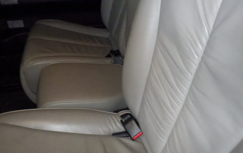 Nissan elgrand nokmkz d2szgojafadq3g