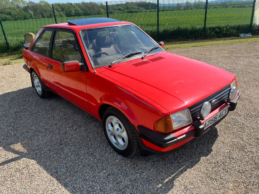 Ford escort xr3i etfh2wlhrb8moocthqwpj