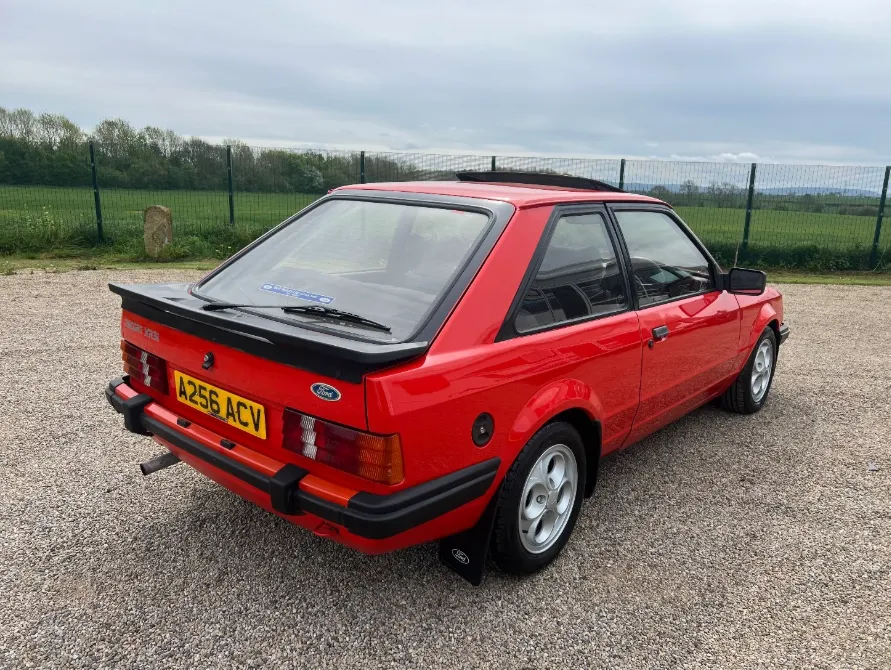 Ford escort xr3i ybmdzt9ova53d7dliuyf 
