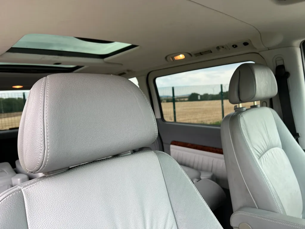 Mercedes benz v class v320 lwb gqn08cipw3jr2jpbpuxnl