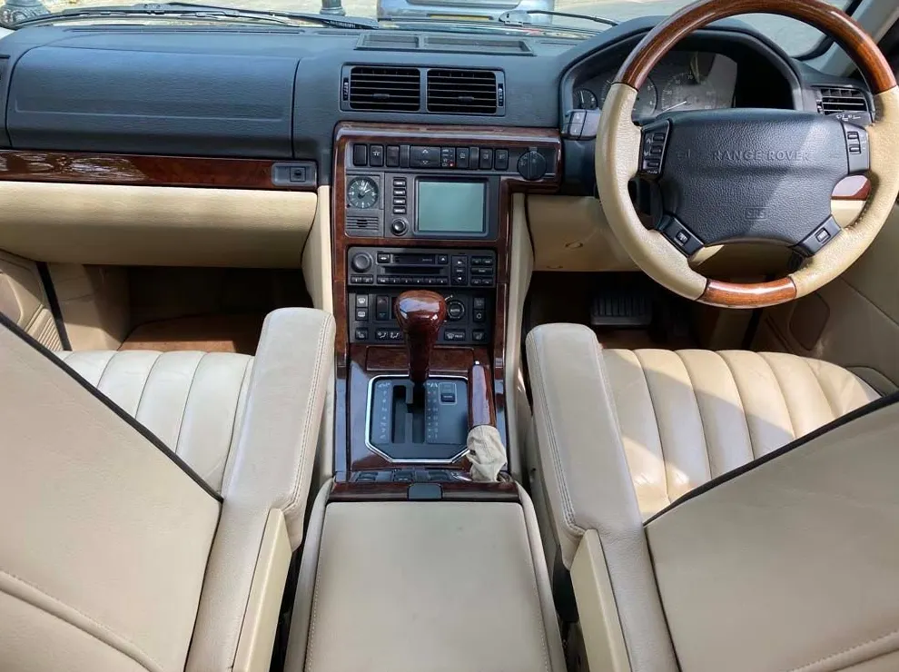 Land rover range rover jboutkxv3uu3dlsxq4lir