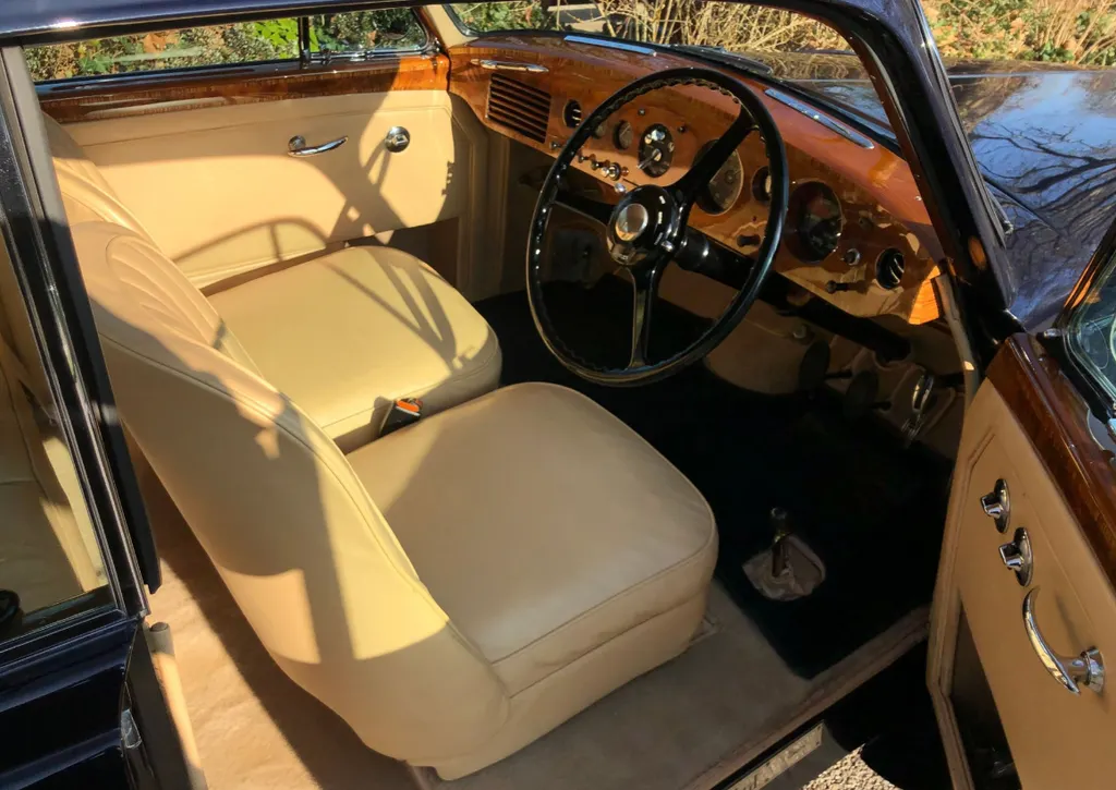 Bentley r type am8cl6pnuqopzpypxdxuc