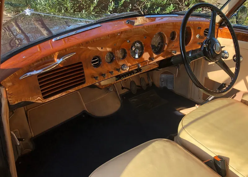 Bentley r type b5qm3us4mebg9fwtbmhff