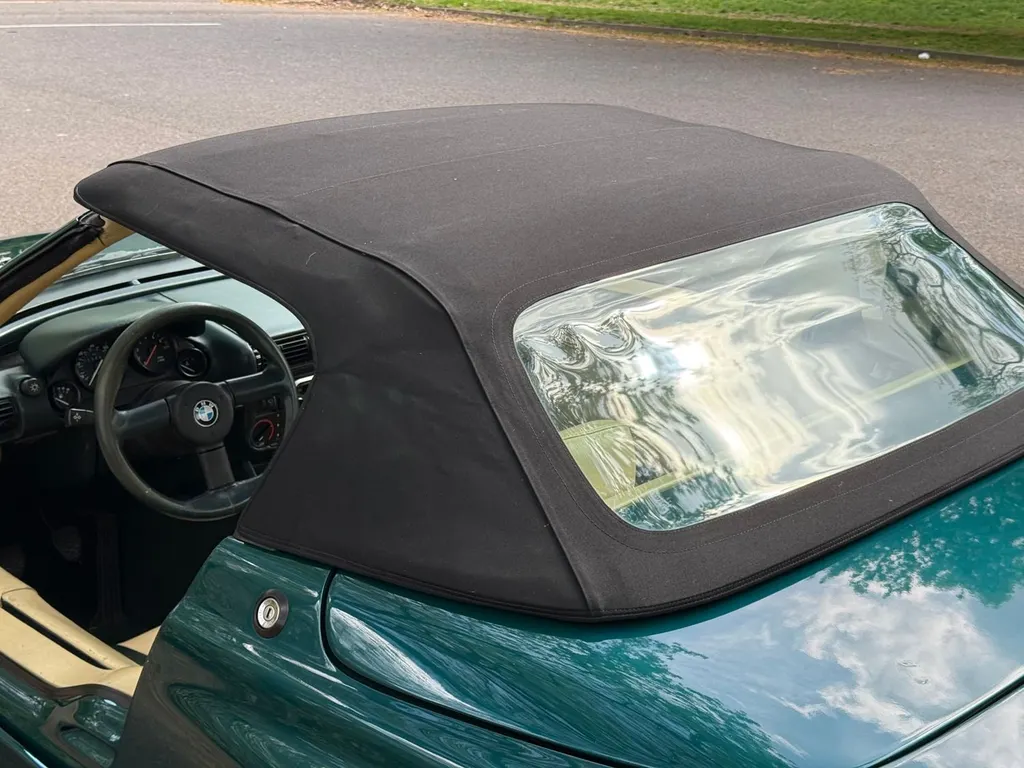 Bmw z1 dlimuumz6eavouo6woudl