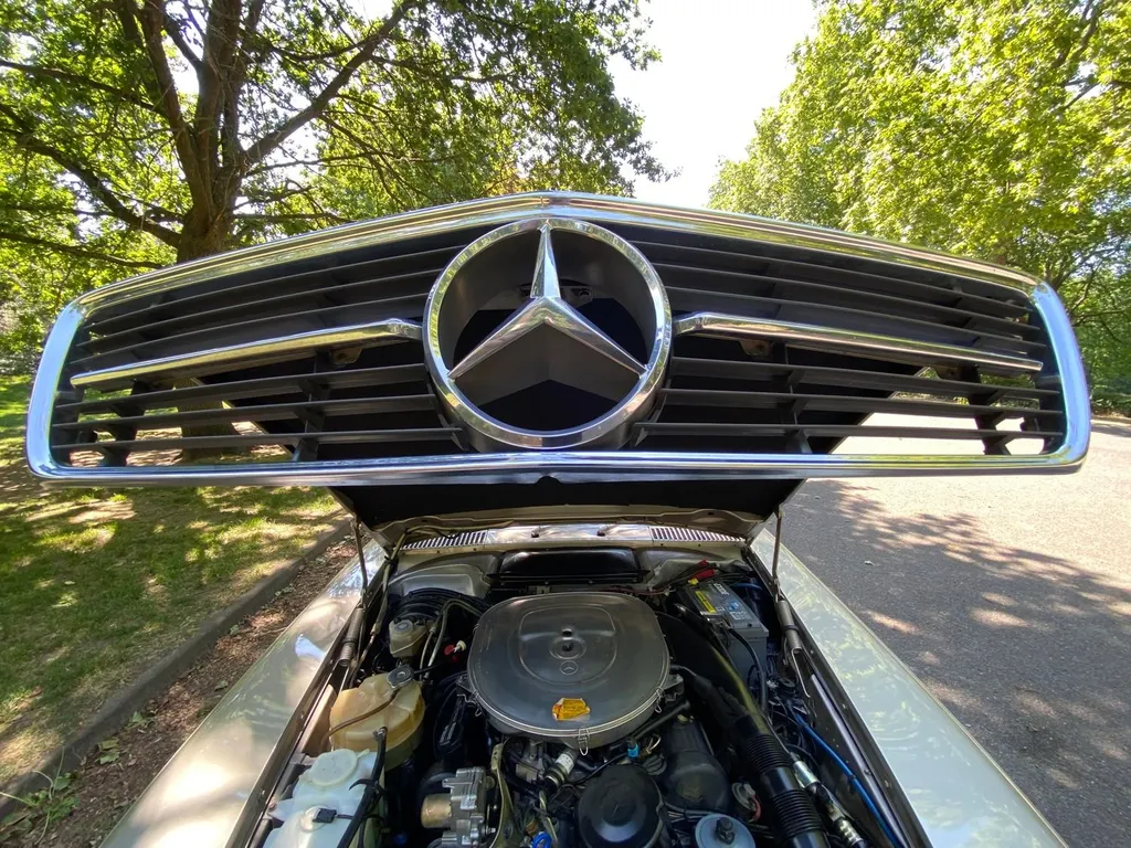 Mercedes benz sl series t2xo e9iuhquc2osvq5vx