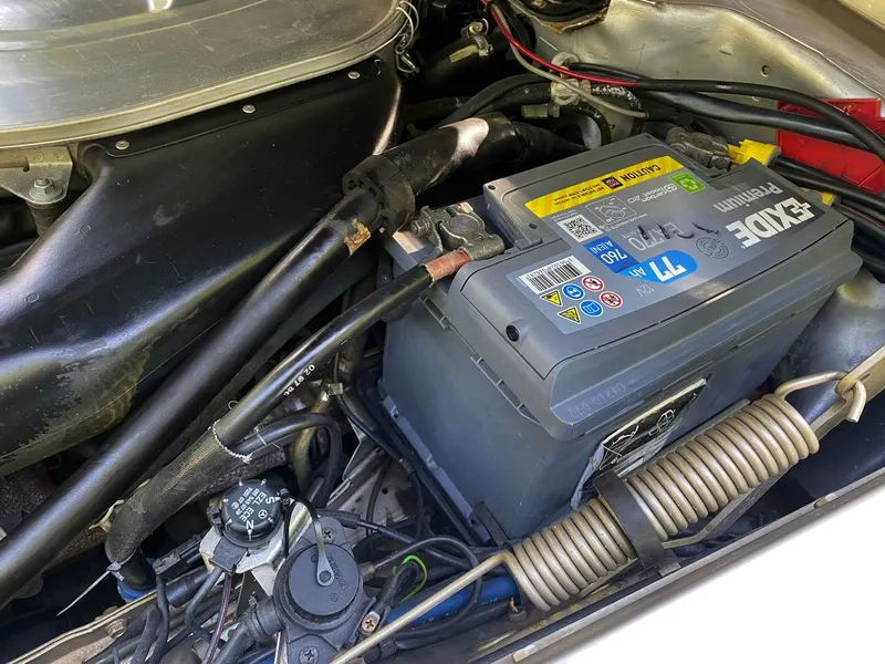 Mercedes benz sl series zjpuhfezcmhq4vmxkv2mc