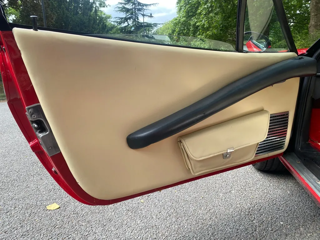Ferrari 308 gts nu8tky6p83y5vvkyr7pgo