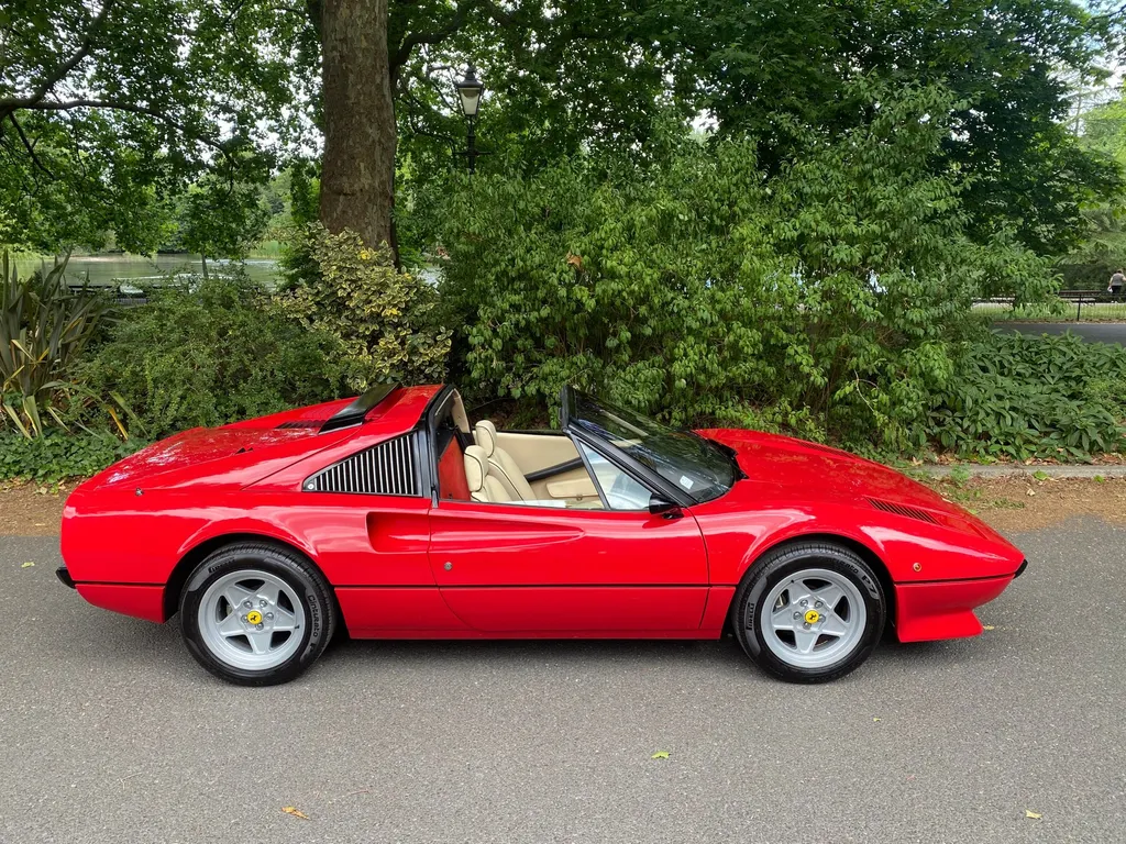 Ferrari 308 gts rcbaimrqs2zelevxzhzxw