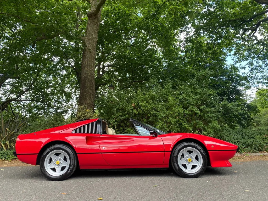 Ferrari 308 gts ry84ns pekl eonn4oa4u
