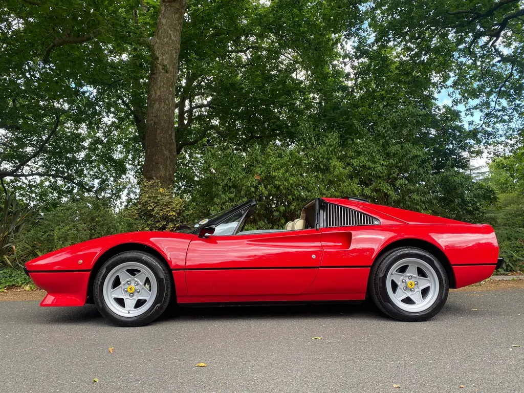 Ferrari 308 gts mra2nhvtui1es13s8qgkd